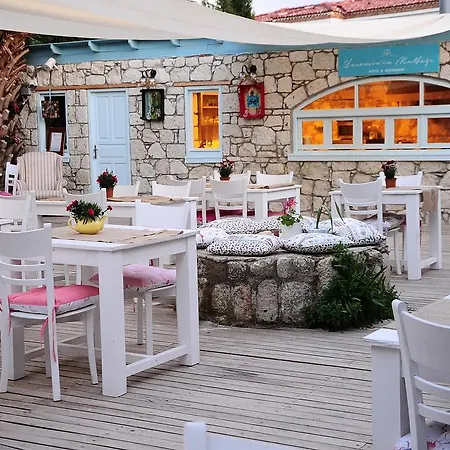 Bed & Breakfast Yasemin'in Mutfagi & Restaurant Alaçatı