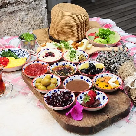 Bed & Breakfast Yasemin'in Mutfagi & Restaurant Alaçatı